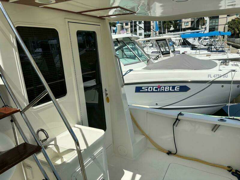 BLUE MOON 36ft Sabreline Yacht For Sale