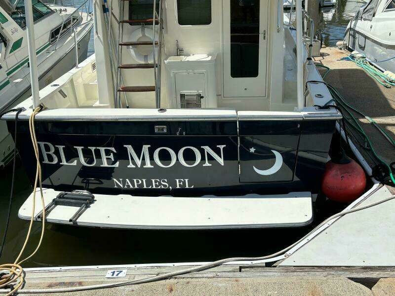 BLUE MOON 36ft Sabreline Yacht For Sale