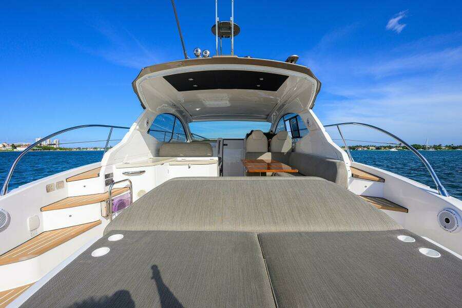 CHLOE 45ft Azimut Yacht For Sale