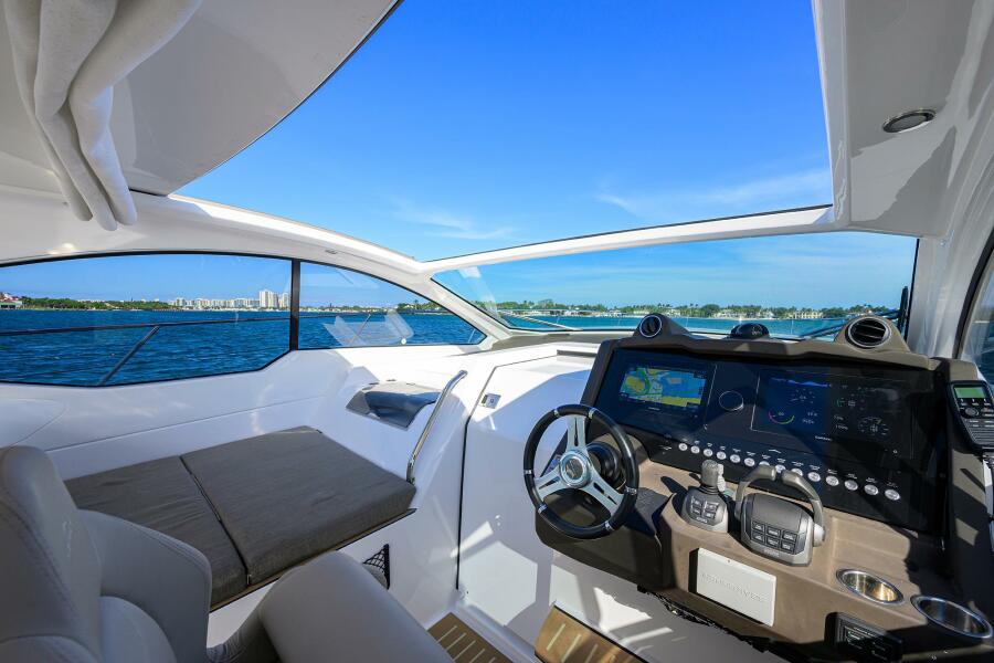 45' 2020 Azimut Atlantis 45