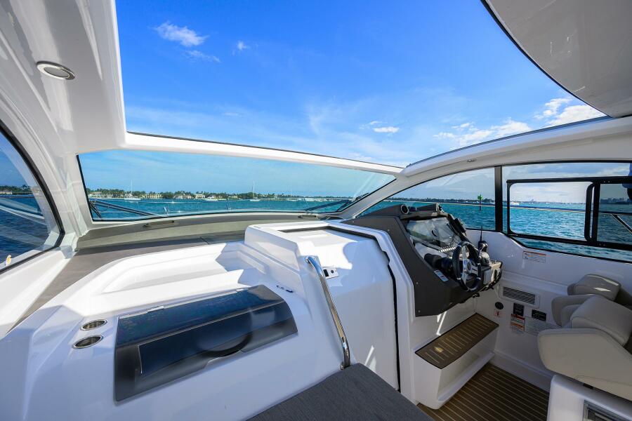 45' 2020 Azimut Atlantis 45