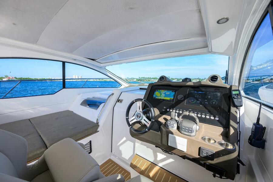 45' 2020 Azimut Atlantis 45