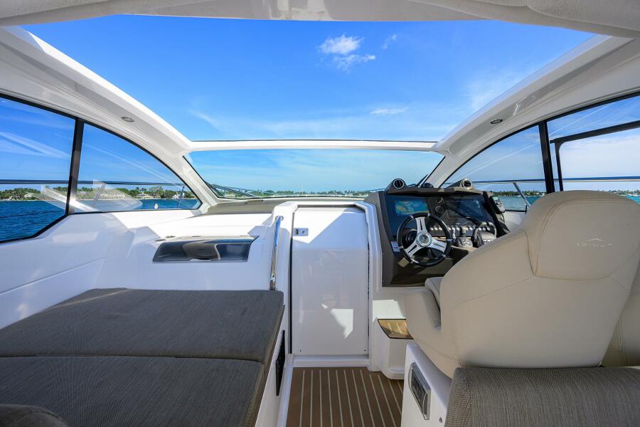 45' 2020 Azimut Atlantis 45