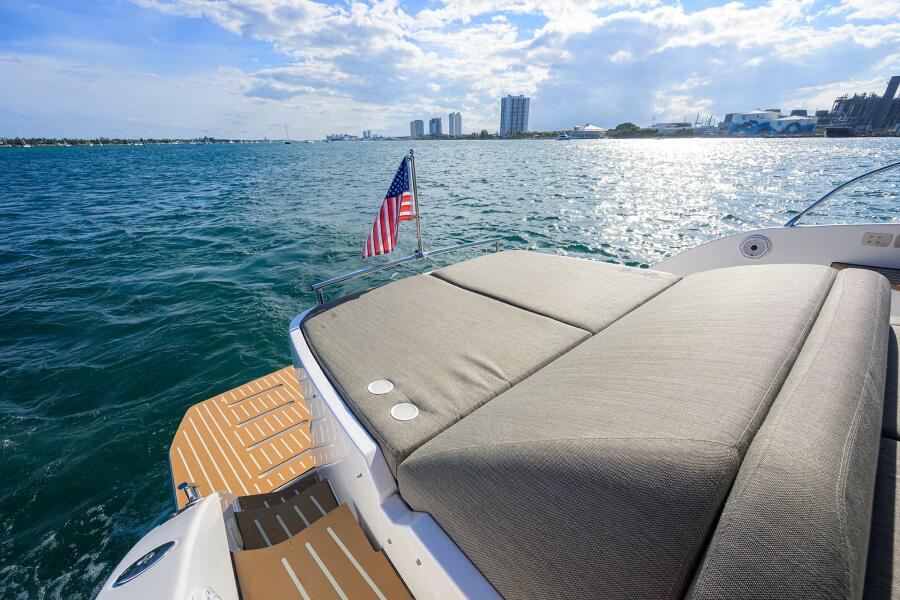 45' 2020 Azimut Atlantis 45