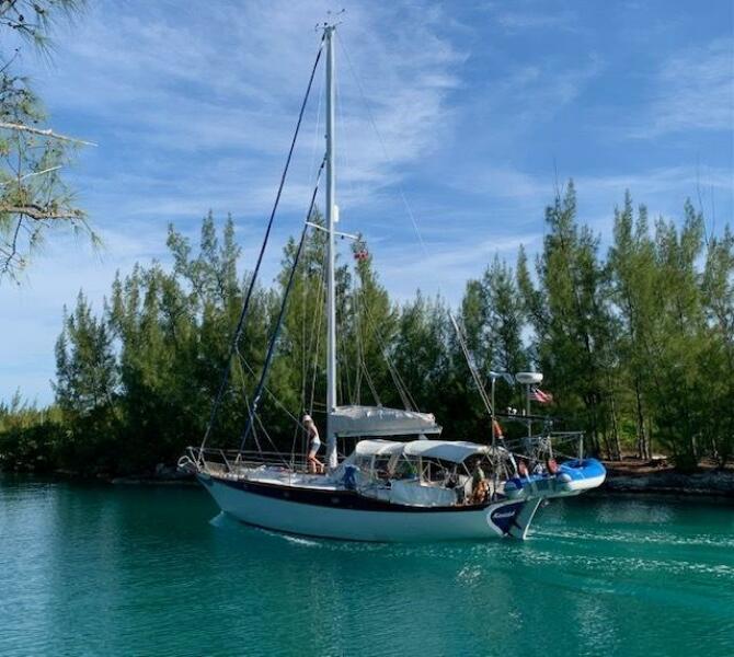 36' 1977 Ericson 36 C