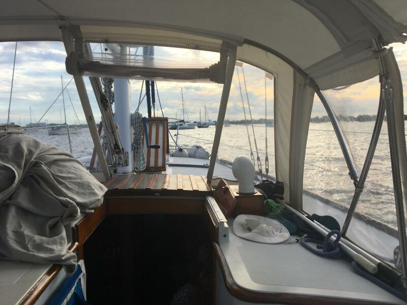 36' 1977 Ericson 36 C