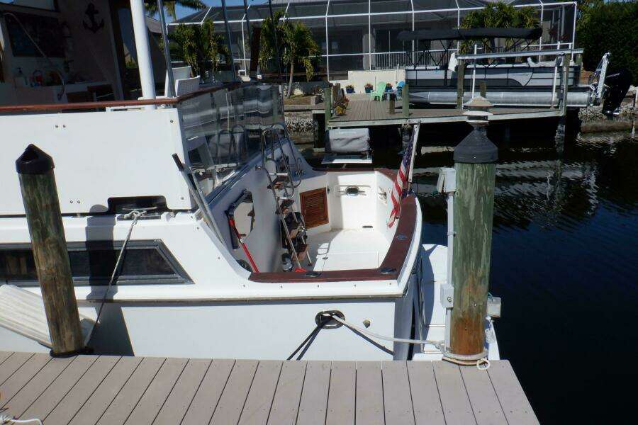 Zeus 47ft Marine Trader Yacht For Sale