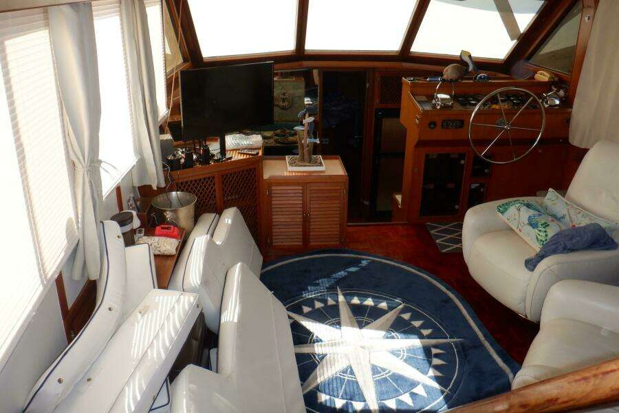 Zeus 47ft Marine Trader Yacht For Sale