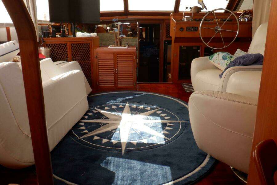Zeus 47ft Marine Trader Yacht For Sale