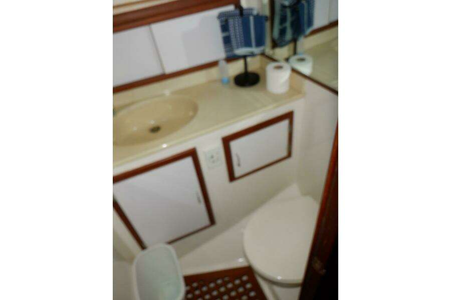 Zeus 47ft Marine Trader Yacht For Sale