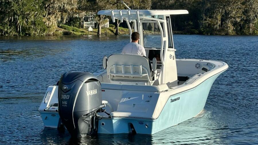 23' 2023 Tidewater LXF