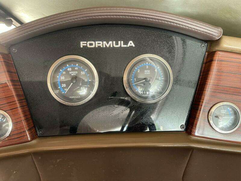 24ft Formula Yacht For Sale