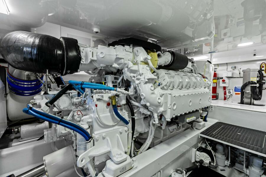 54' 2023 Viking 54 Convertible