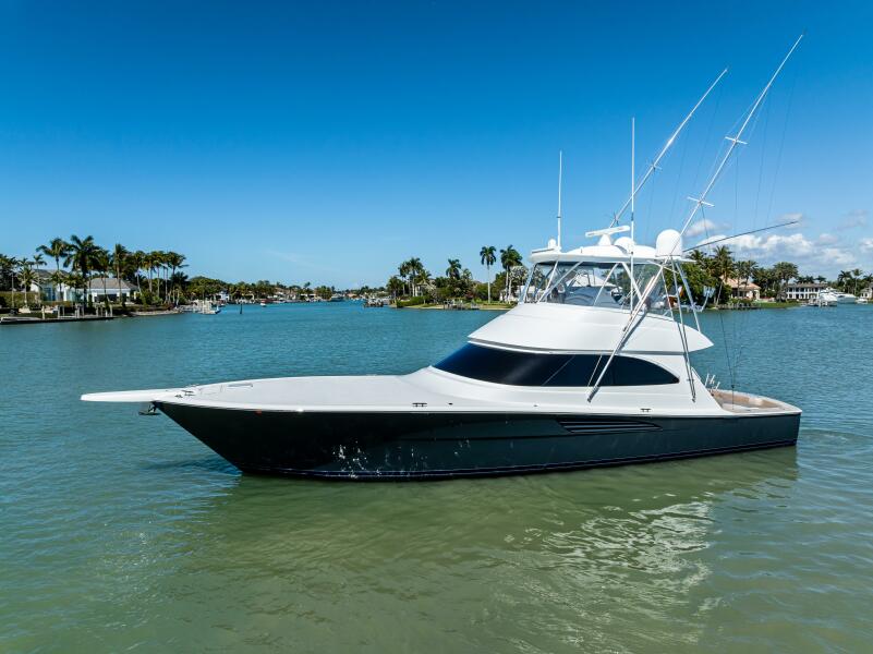 54' 2023 Viking 54 Convertible