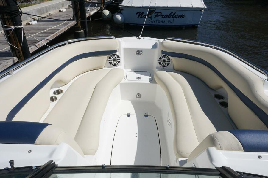 24' 2018 Hurricane SunDeck 2400 OB