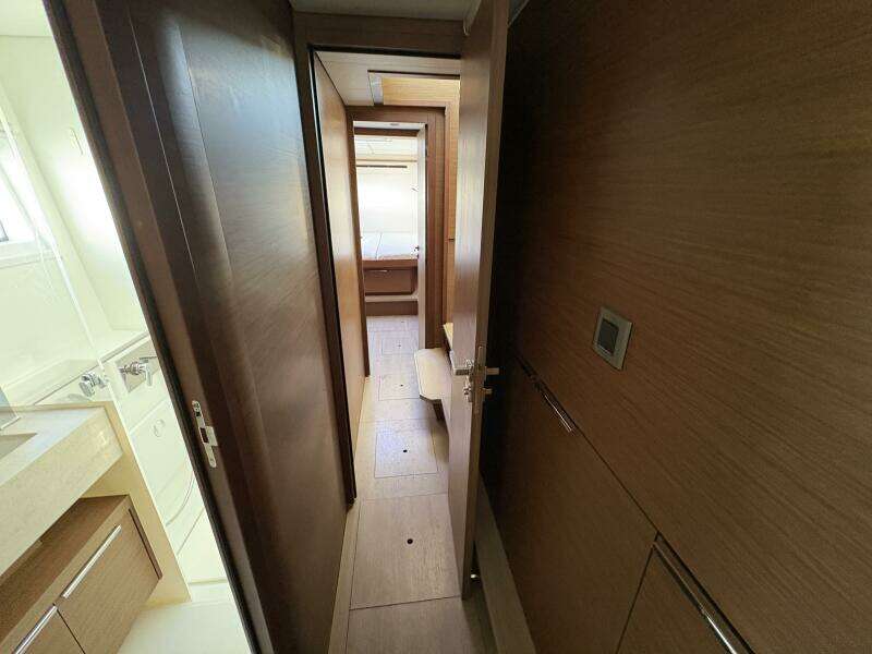 Shamwari 46ft Lagoon Yacht For Sale