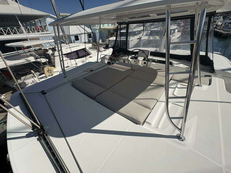 Shamwari 46ft Lagoon Yacht For Sale