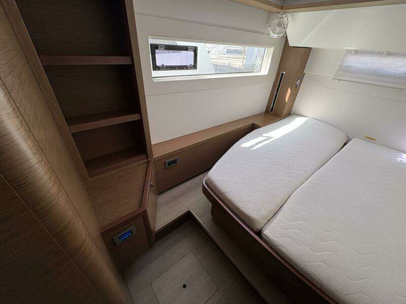 Shamwari 46ft Lagoon Yacht For Sale