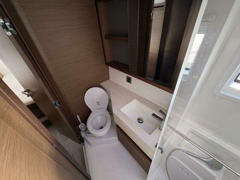 Shamwari 46ft Lagoon Yacht For Sale