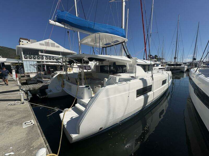 Shamwari 46ft Lagoon Yacht For Sale