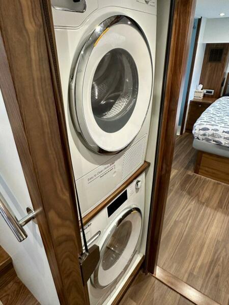 62' 2023 Outer Reef Trident 620 EVO