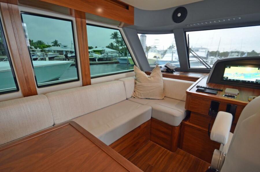 62' 2023 Outer Reef Trident 620 EVO