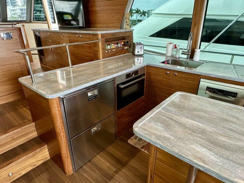 62' 2023 Outer Reef Trident 620 EVO