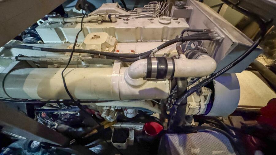 42' 2000 Sea Ray 420 Aft Cabin