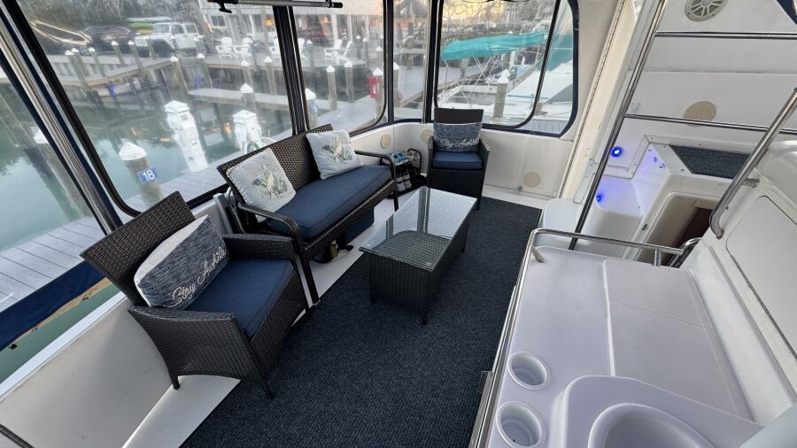 42' 2000 Sea Ray 420 Aft Cabin