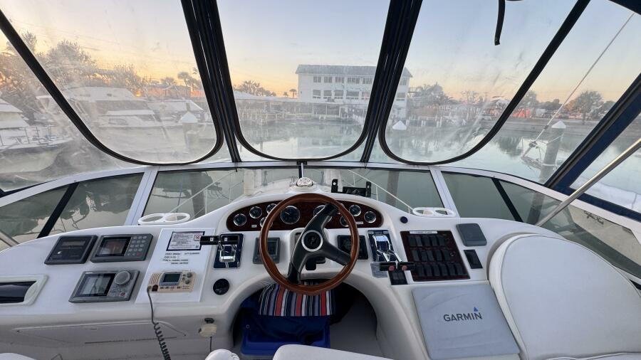 42' 2000 Sea Ray 420 Aft Cabin