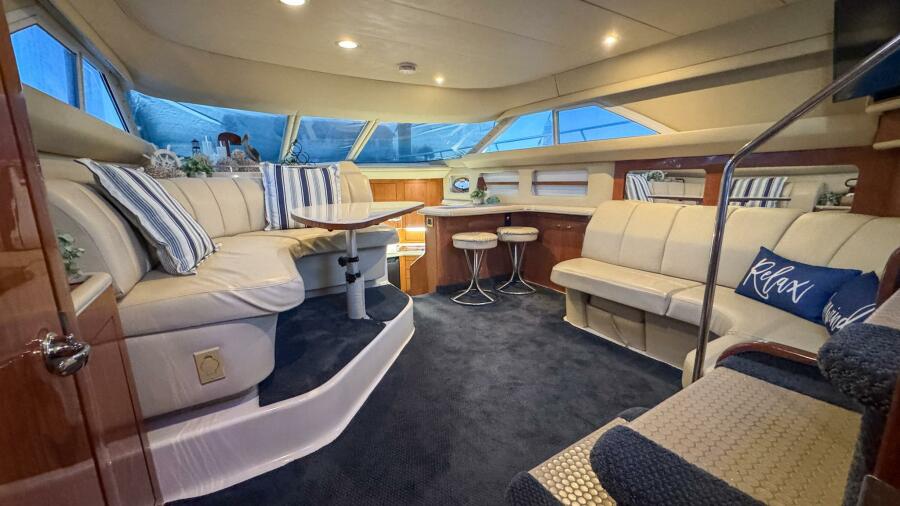 42' 2000 Sea Ray 420 Aft Cabin