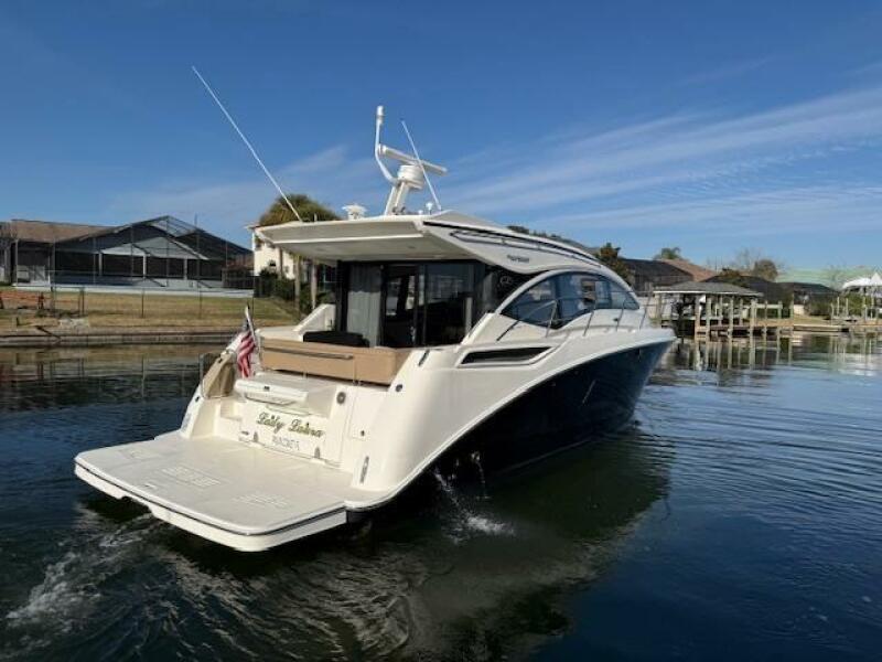 40' 2016 Sea Ray 40 Sundancer