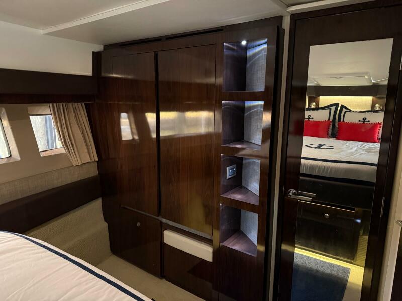 40' 2016 Sea Ray 40 Sundancer