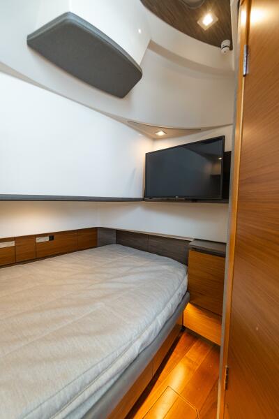 38' 2020 Tiara Sport 38 LS