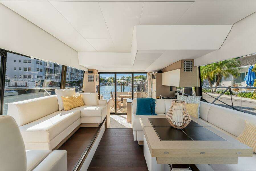 52ft Prestige Yacht For Sale