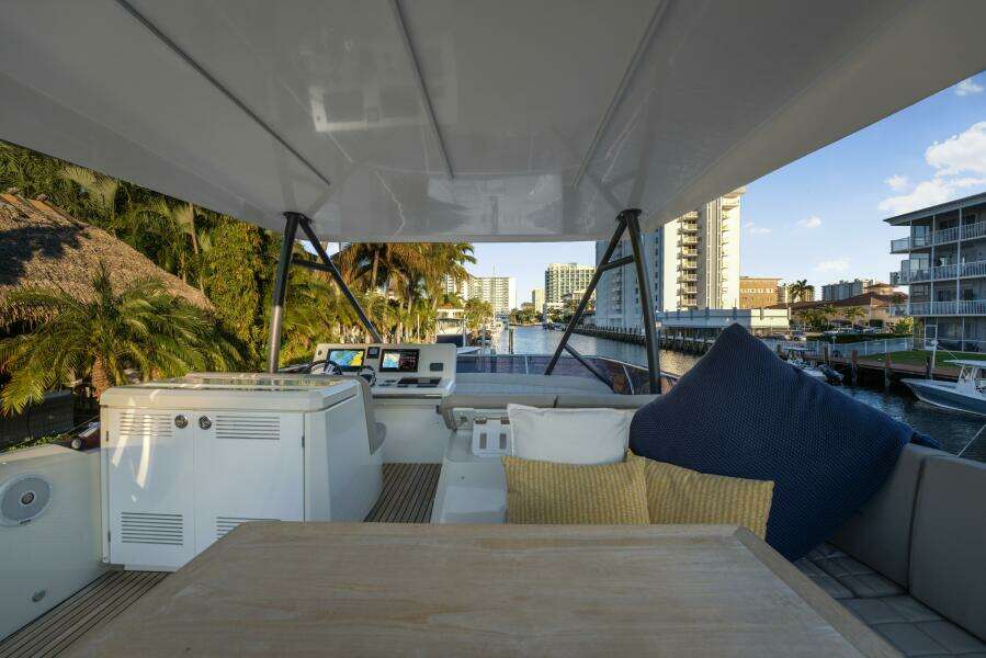 52ft Prestige Yacht For Sale