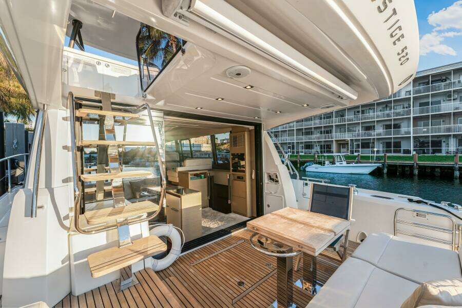 52ft Prestige Yacht For Sale