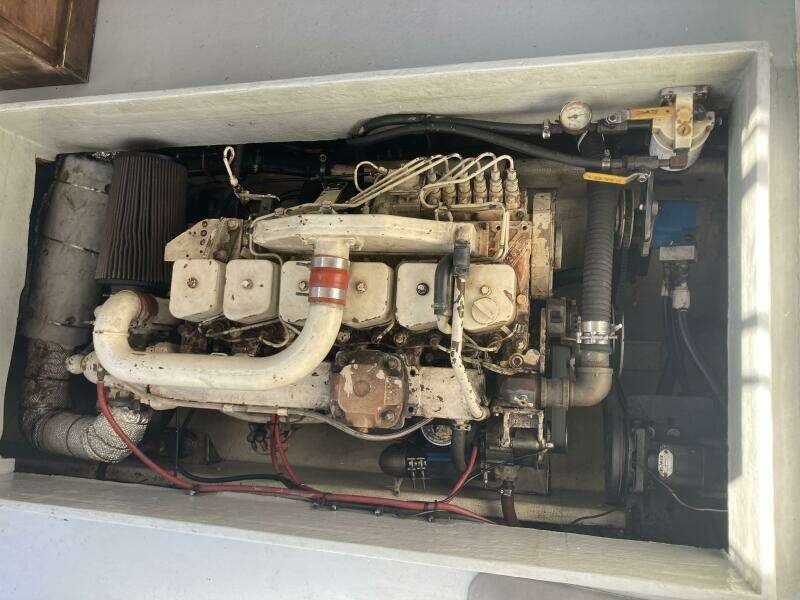 32ft BHM Yacht For Sale