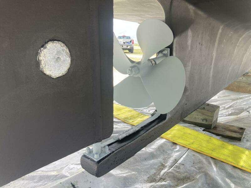 32ft BHM Yacht For Sale