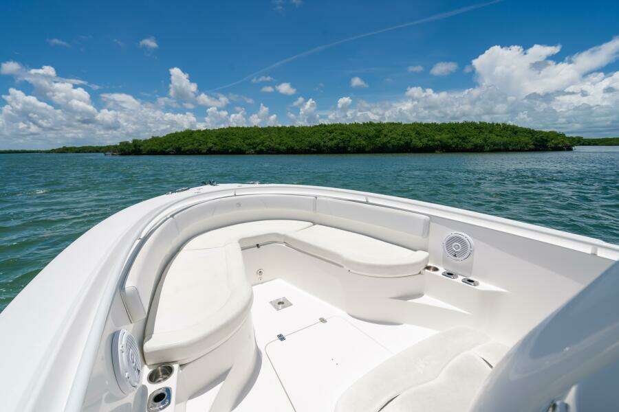 31ft Edgewater Yacht For Sale