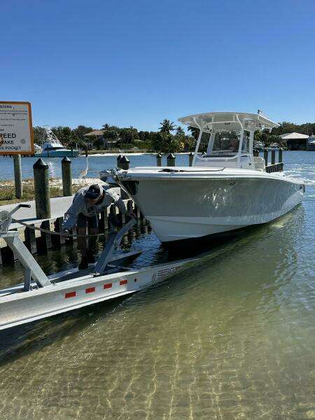 31ft Edgewater Yacht For Sale