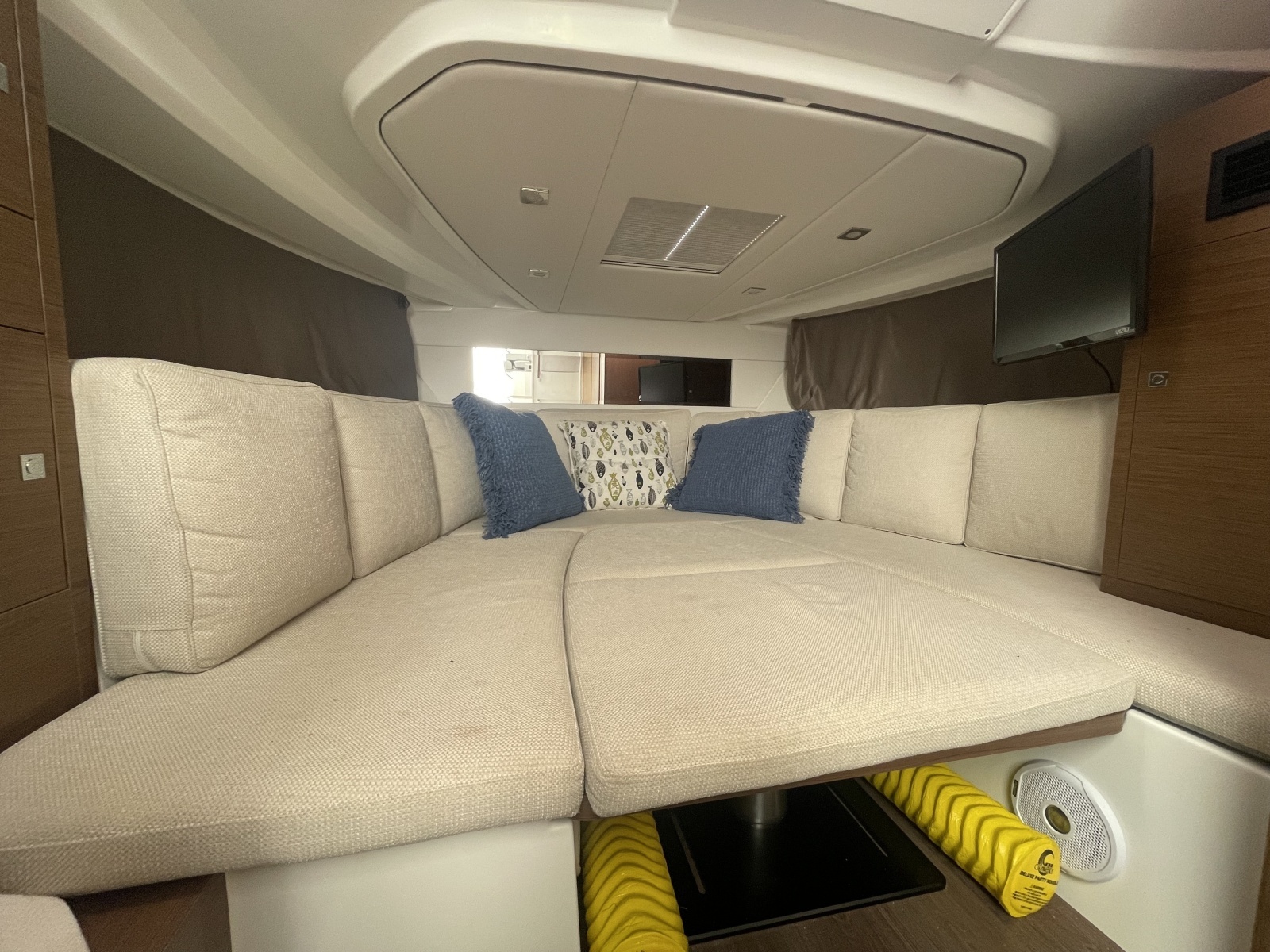 2019 Jeanneau 10.5