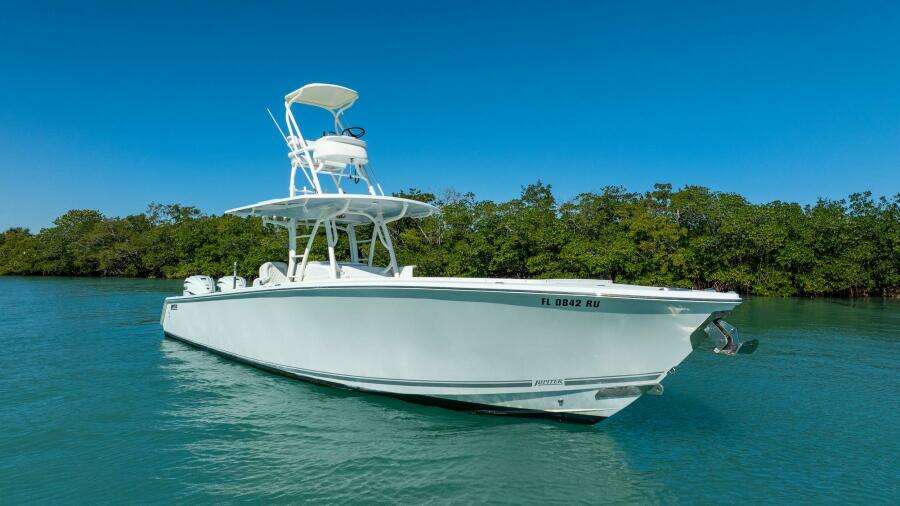 38ft Jupiter Yacht For Sale