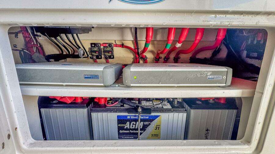 38ft Jupiter Yacht For Sale