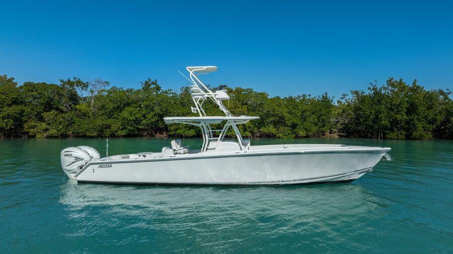 38' 2019 Jupiter 38 HFS