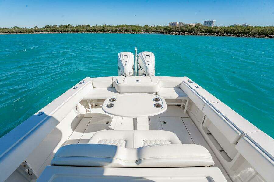 38ft Jupiter Yacht For Sale