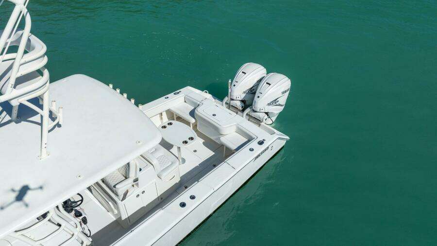 38ft Jupiter Yacht For Sale