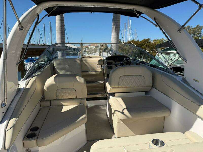 27ft Regal Yacht For Sale