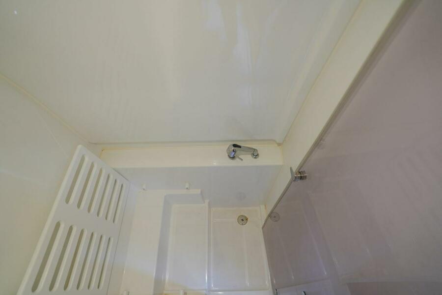 32' 2020 Beneteau Flyer 10