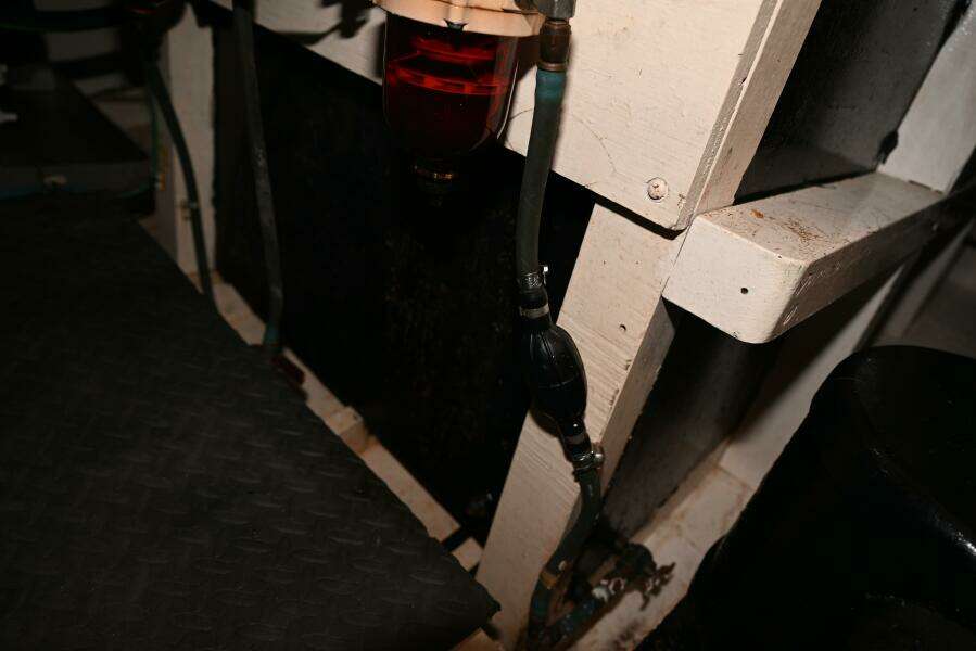 32ft Grand Banks Yacht For Sale